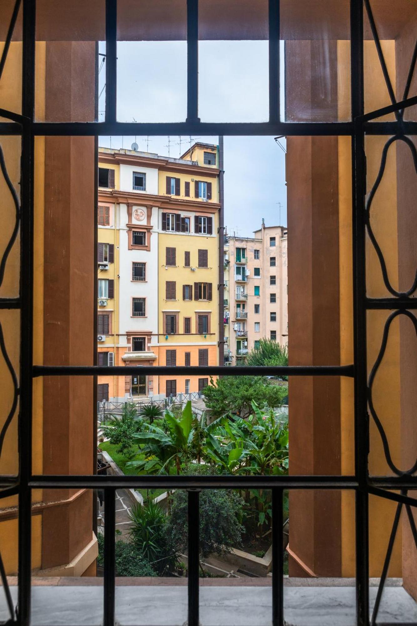 Suitte In San Giovanni Near Basilica - - Lägenhet